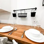 Modern Design, Heart Of Wroclaw! Parking, Near Tram Apartment Breslau